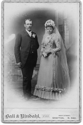 Robert and Mary (Noble) Bestul. Brother of Jonas Bestul